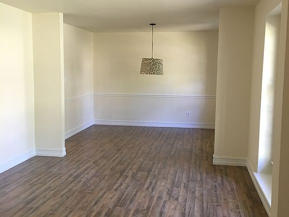 2nd image of 6307 Forest Way Dr