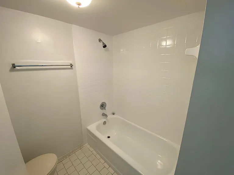4304 NW 9th Ave #3-3B — Photo 13