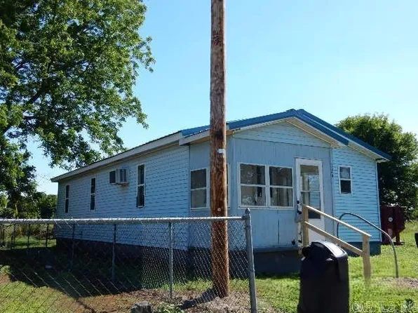 124 W Sisson St, New Madrid, MO 63869