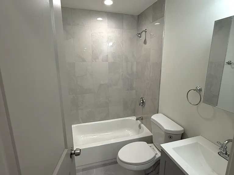 4534 Sunnyside Ave #2 — Photo 3
