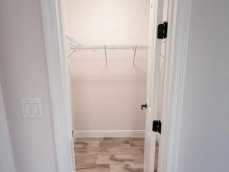 5723 Silver Sun Dr — Photo 29