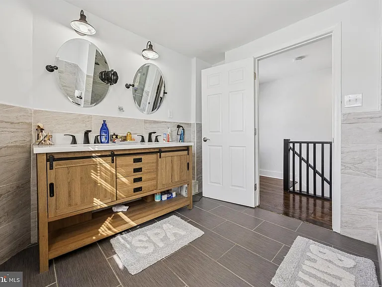 14 Maple St — Photo 25