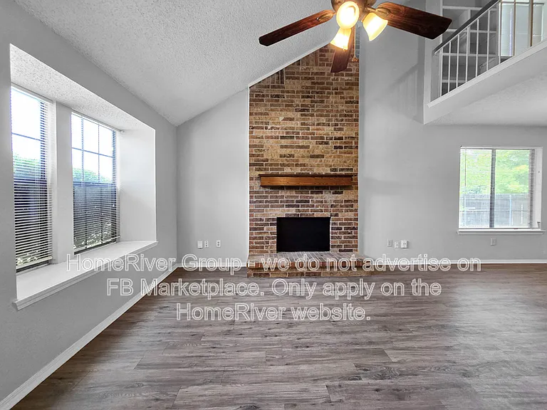 2201 Homecraft Ln — Photo 3