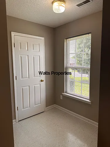120 Briar Cir #120 Photo 1