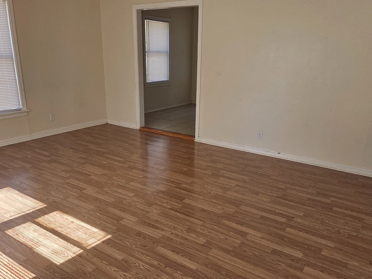 2 bed, 1108 sqft, $1,995 — Photo 4