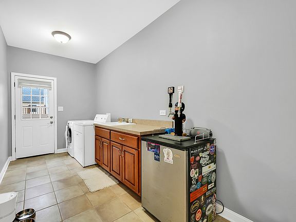 4th image of 9309 S Trumbull Ave