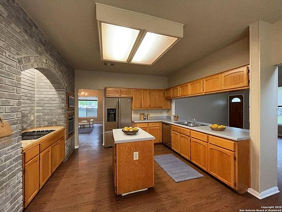 3rd image of 5103 CABIN LAKE DR