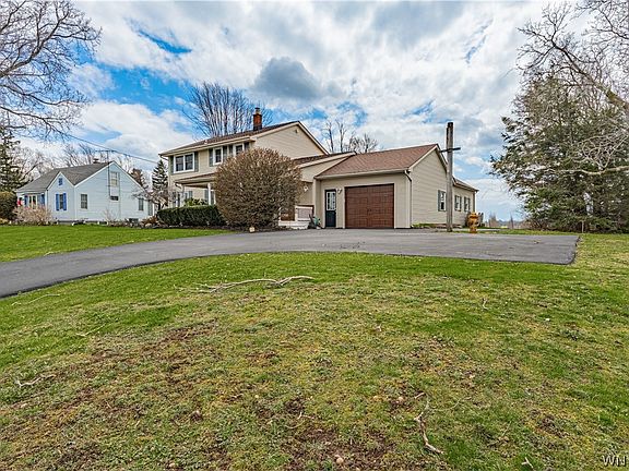 2nd image of 7406 Chestnut Ridge Rd
