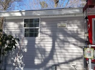 5 Van Patten Rd, Averill Park, NY 12018