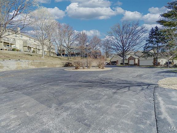 5th image of 11941 Autumn Trace Ct