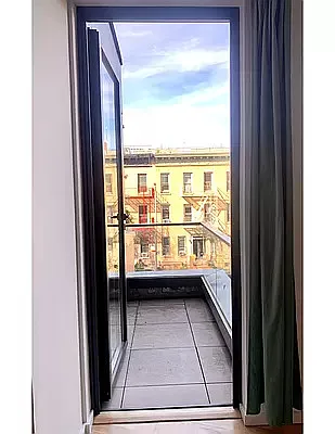 Rented by Compass | media 14