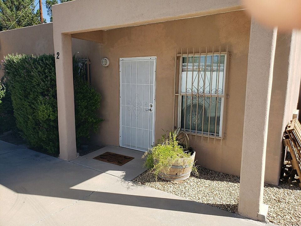1st image of 2101 S Espina St