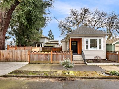 722 NE Skidmore St, Portland, OR, 97211