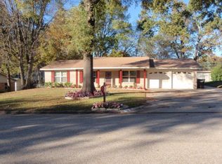 711 Gemi Dr, Longview, TX 75604