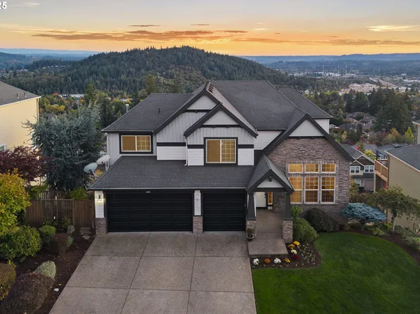 11018 SE Lenore St, Happy Valley, OR 97086