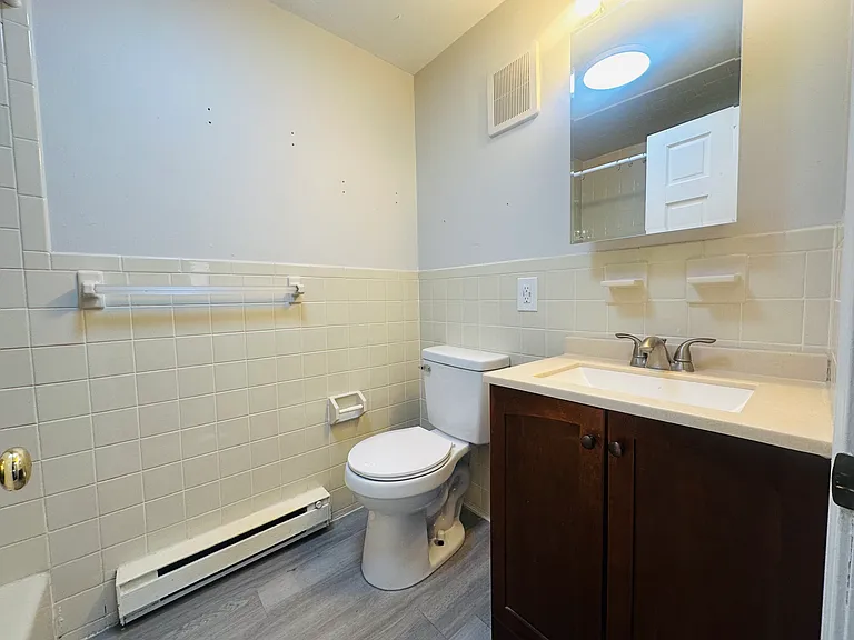 222 School St #4 — Photo 17