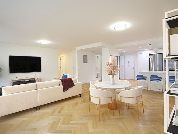 4th image of 160 E 88th St #6FG