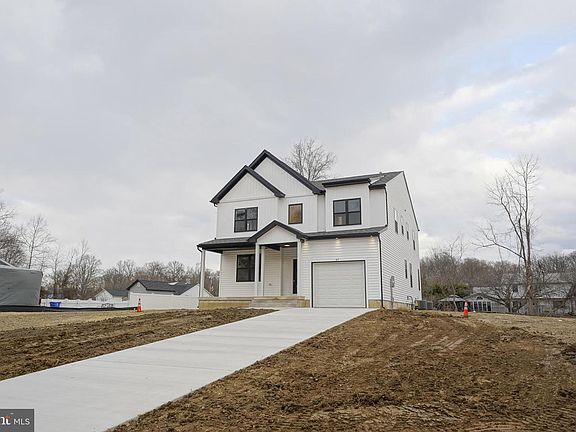 4th image of 47 Fountain Blvd