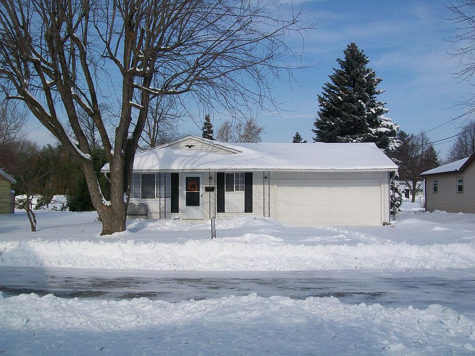 1st image of 343 Derby Ave