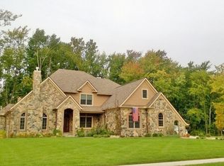 1824 Jager Dr, Westlake, OH 44145