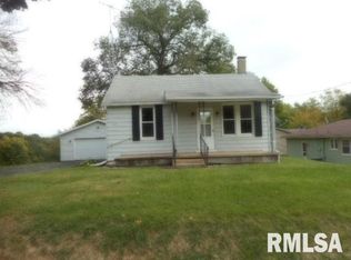 325 S Avenue F, Canton, IL 61520