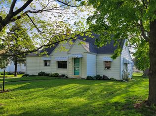 208 N Maple St, Toluca, IL 61369