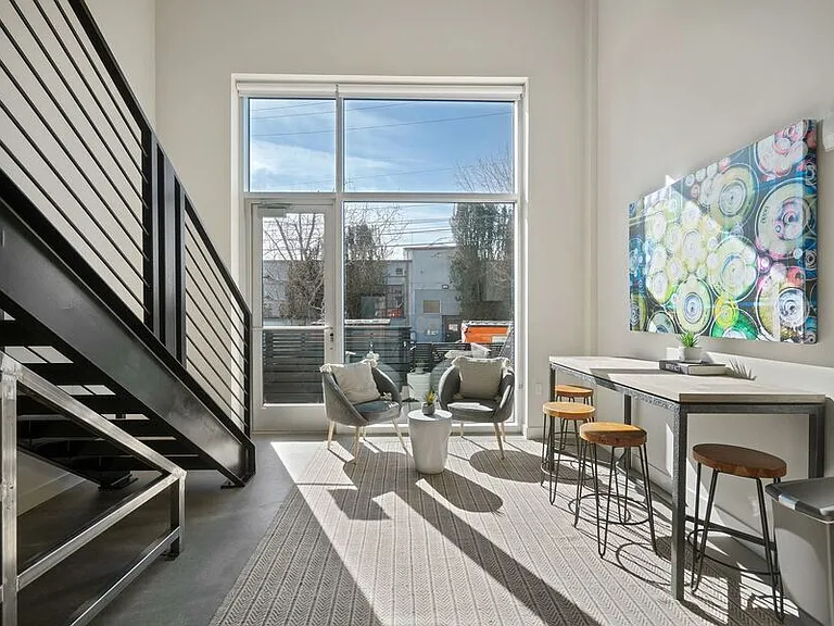 950 Lofts — Photo 74