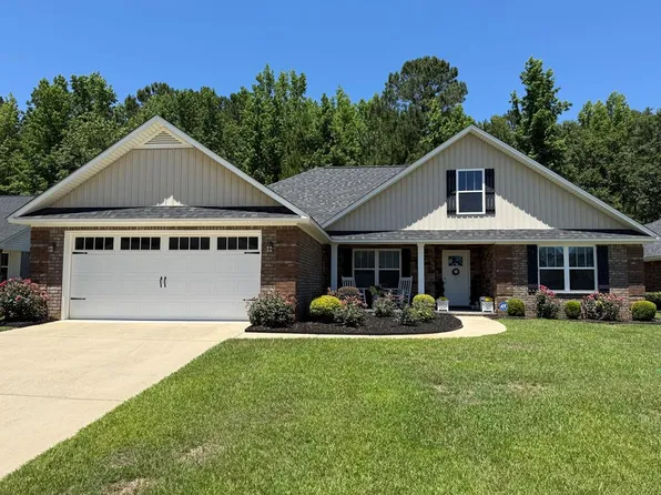 585 Waterlily Dr, Sumter, SC 29154