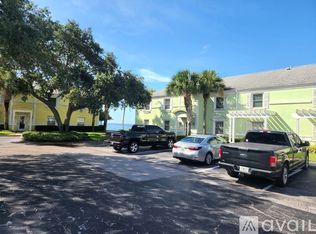 5275 Coquina Key Dr SE APT A, Saint Petersburg, FL 33705
