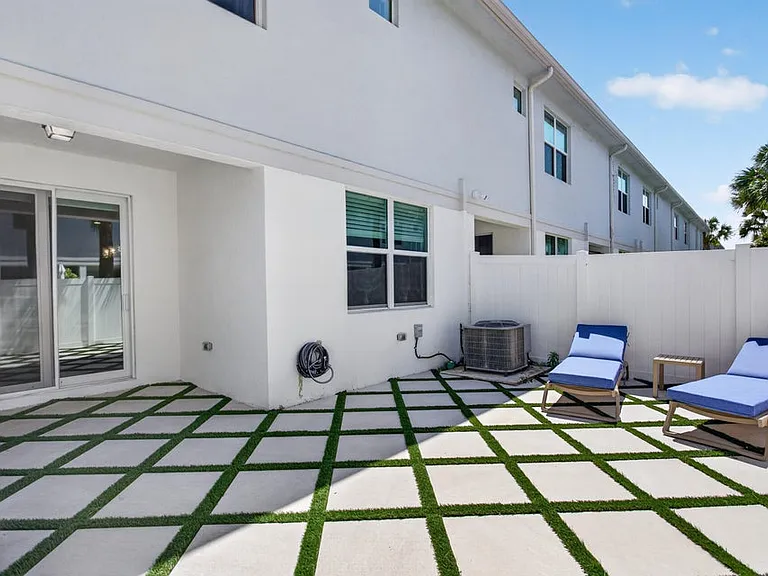 1835 Sandpiper Pointe Pl #P-0 — Photo 5