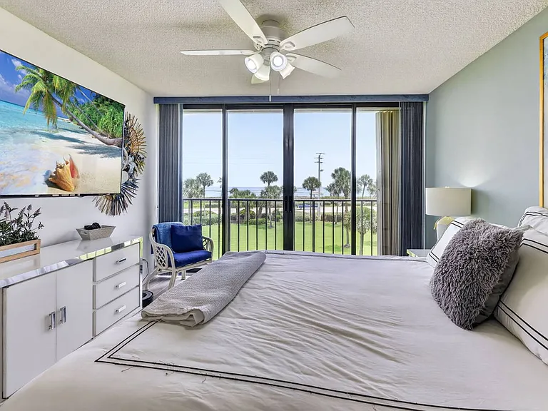 5061 N Highway A1A #303 — Photo 22