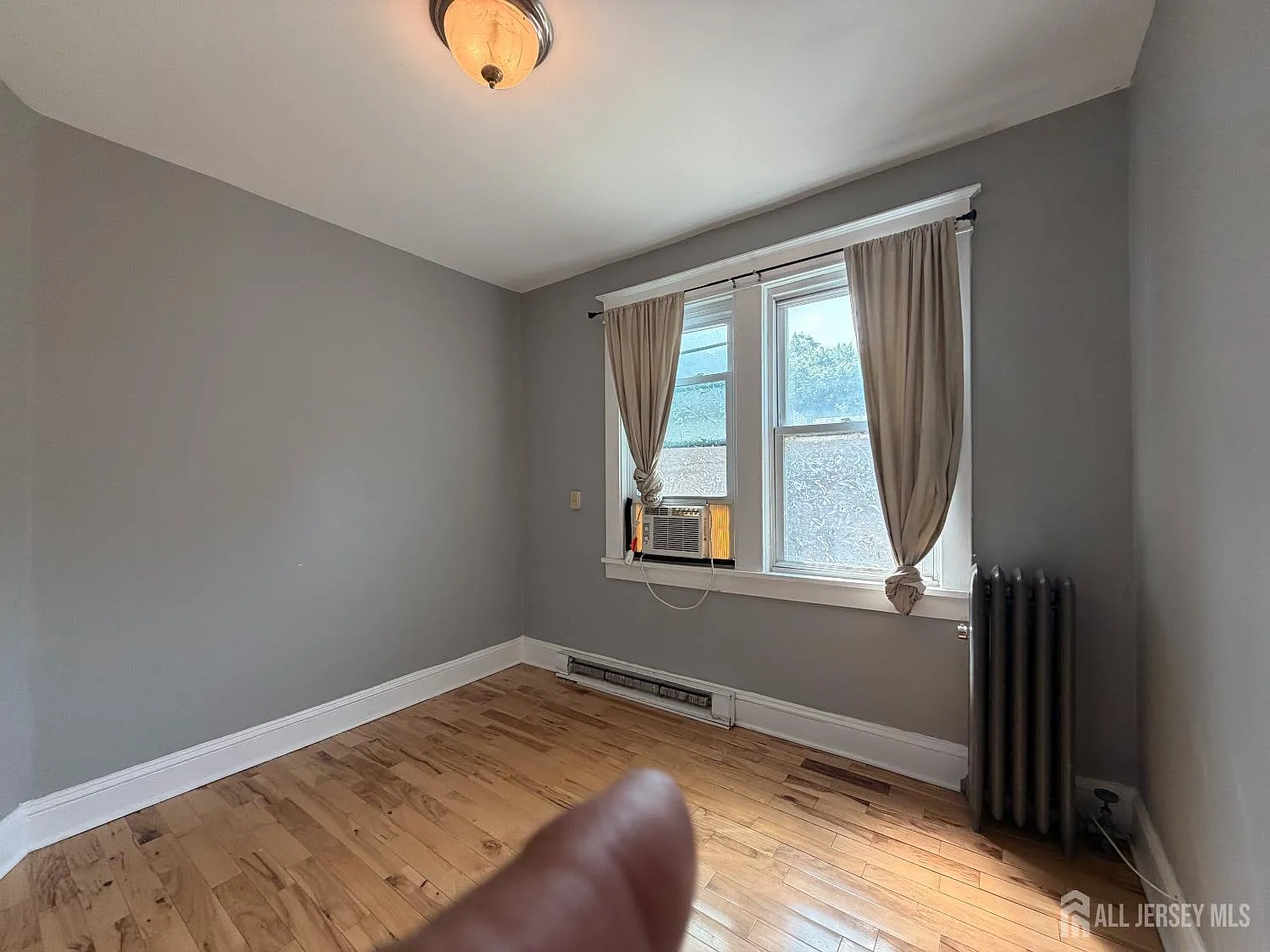 1 bed, 1.0 bath, $1,700 — Photo 3
