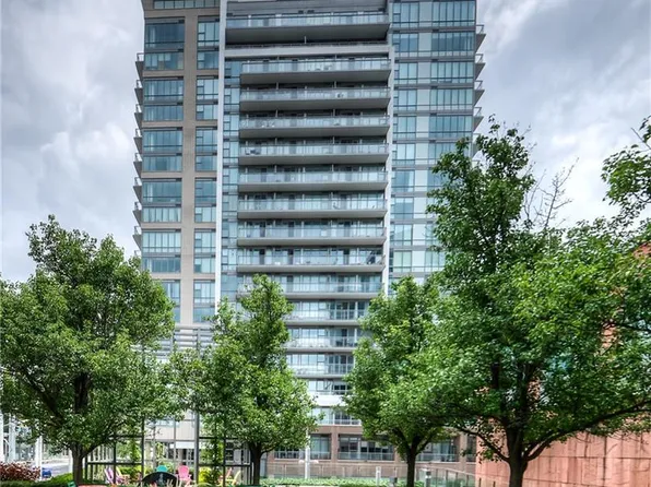 85 Duke St W #1404, Kitchener, ON N2H 0B7