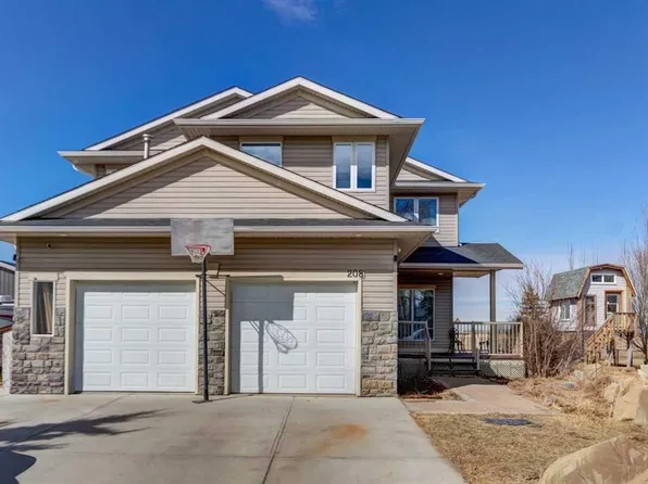 208 S Railway Ave, Wheatland County, AB T1P 0X8