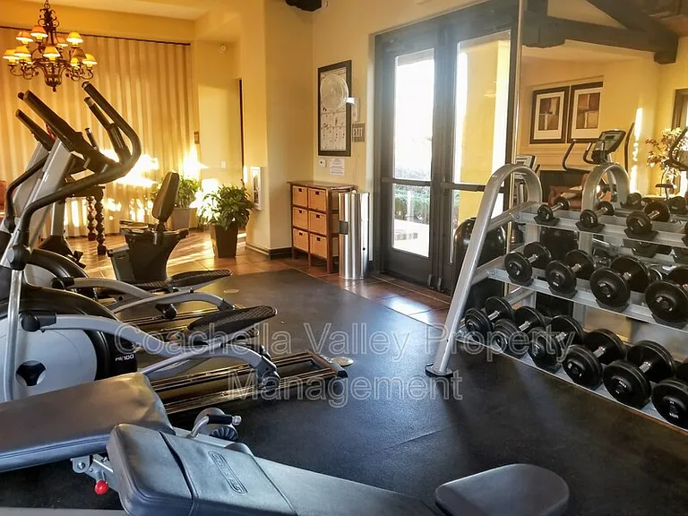 235 Paseo Gregario — Photo 31