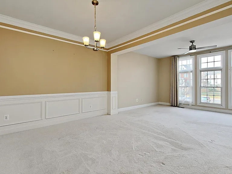 6913 Stanwick Sq — Photo 41