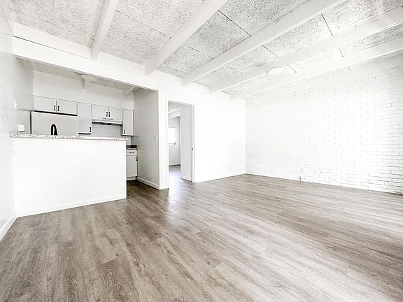 2nd image of 1029 S K St APT 2
