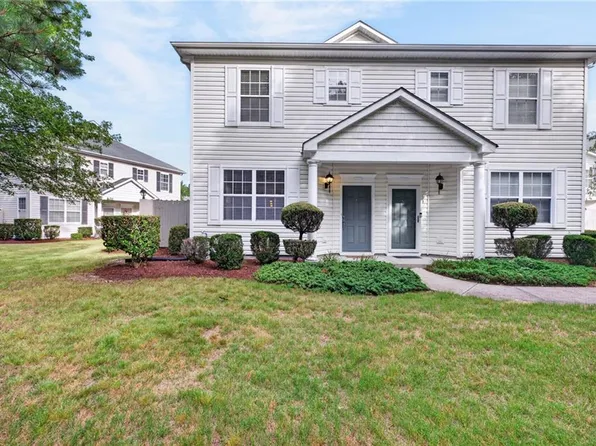 4533 Duffy Dr, Virginia Beach, VA 23462