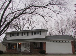 2133 Rolling Brook Ln, East Lansing, MI 48823