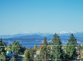 5451 36th Ave SW, Seattle, WA 98126