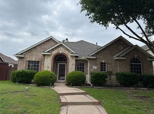825 Soapberry Dr, Allen, TX 75002
