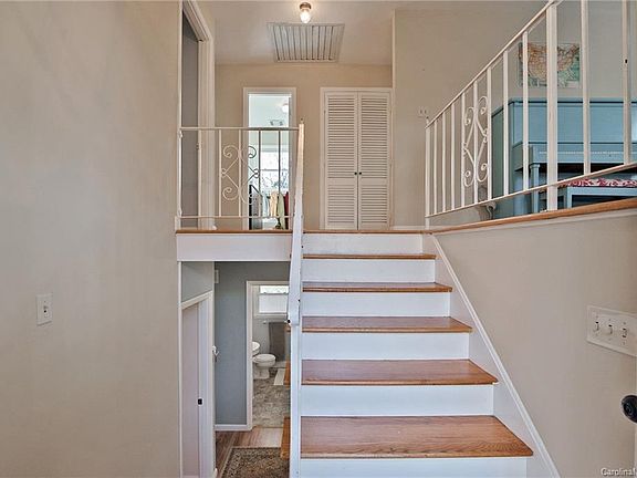 5th image of 3218 Connecticut Ave
