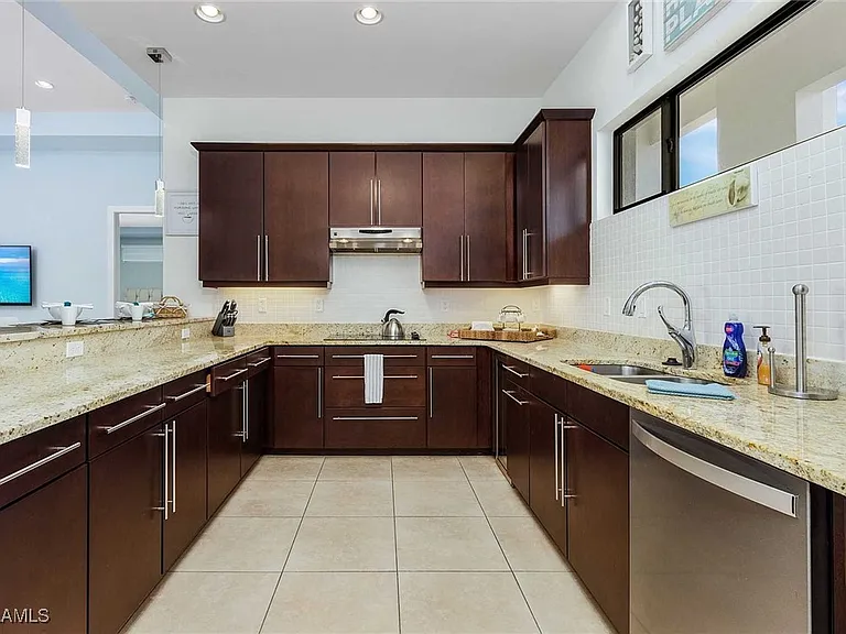 5325 Delano Ct — Photo 8