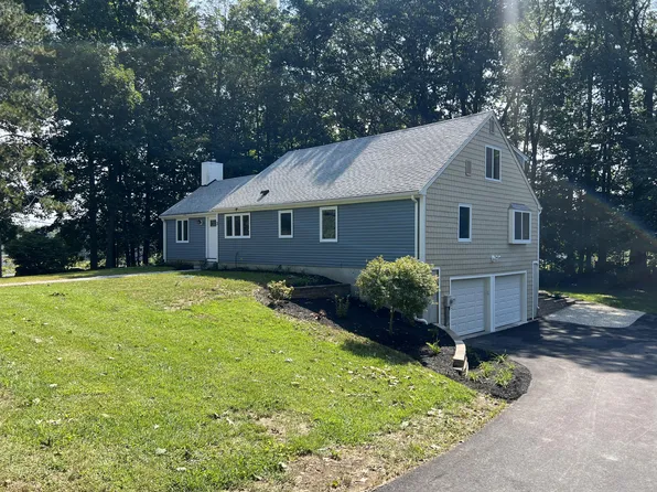3 Governor Hill Road, Eliot, ME 03903