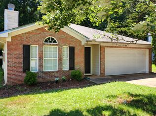 15 Lakeview Trl, Covington, GA 30016