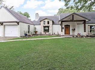 20096 Englin Rd, Winnie, TX 77665