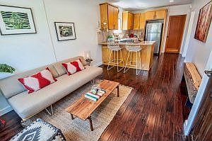 3rd image of 4613 Corliss St