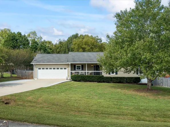 5021 Whites Mill Dr, Gainesville, GA 30504