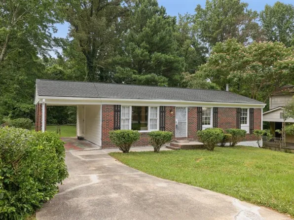 911 Kings Grant Dr NW, Atlanta, GA 30318