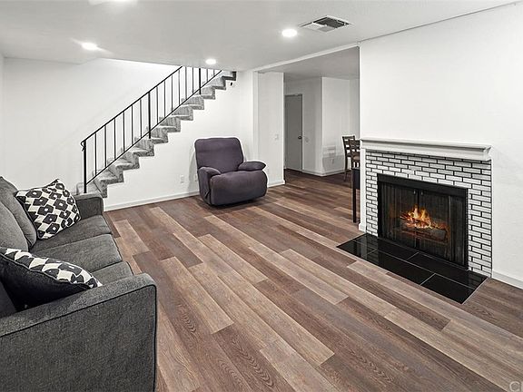 2nd image of 3827 W Avenue 41 APT 5